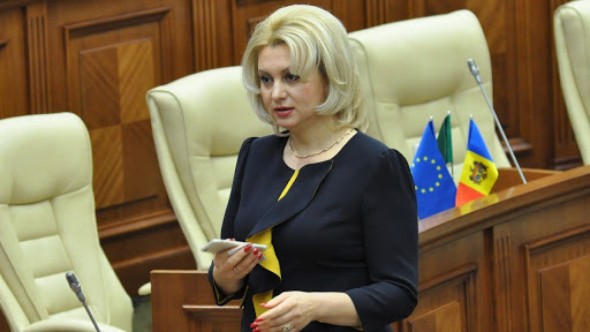 Promo-Lex bate alarma în cazul defavorizării Violetei Ivanov în scrutinul prezidențial